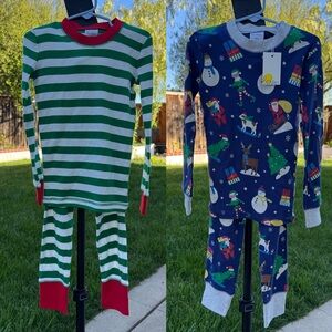 Mini Boden Twin Pack Snug Pajamas
Holidays /Green 6Y